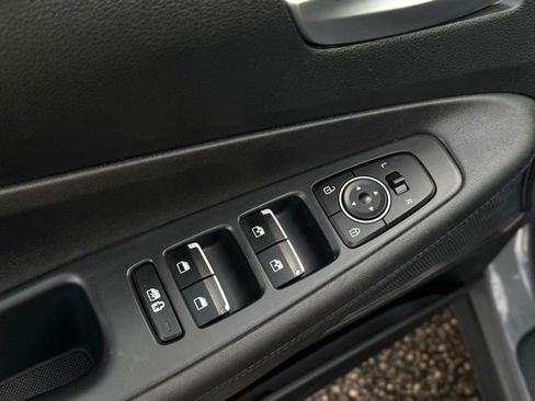 Used 2023 Hyundai Santa Fe SEL image 13