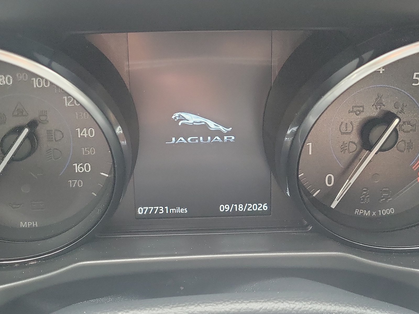 Used 2019 Jaguar XF R-Sport AWD/4WD image 19