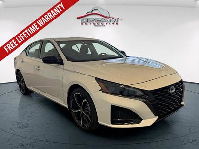New 2025 Nissan Altima 2.5 SR