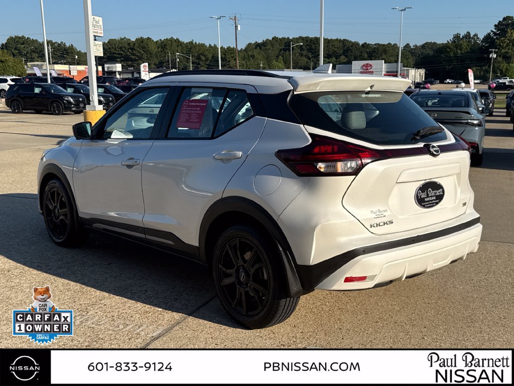 Used 2022 Nissan Kicks SR w/ Premium Package FWD image 8