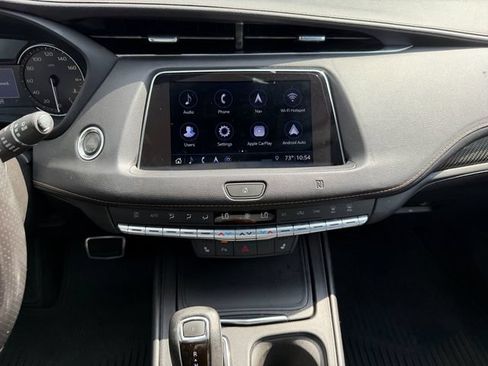 Used 2019 Cadillac XT4 Sport w/ Cold Weather Package AWD/4WD image 31