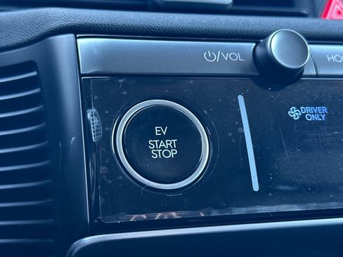 New 2026 Hyundai Ioniq 5 SEL image 23