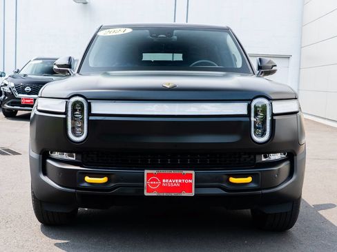 Used 2024 Rivian R1S Adventure AWD/4WD image 2