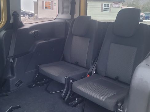 Used 2018 Ford Transit Connect XL image 31