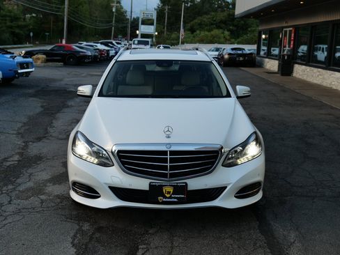 Used 2014 Mercedes-Benz E 350 4MATIC Wagon image 11