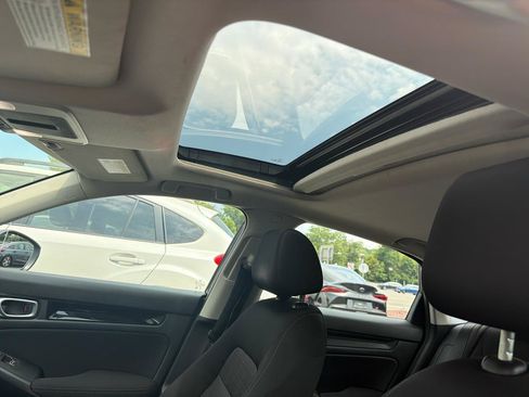 Used 2023 Honda Civic EX image 18