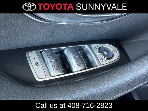 Used 2022 Mercedes-Benz E 350 Sedan image 17