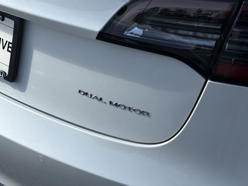 Used 2021 Tesla Model 3 Long Range image 25