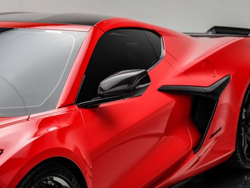 Used 2023 Chevrolet Corvette Z06 w/ Stealth Interior Trim Package RWD image 37