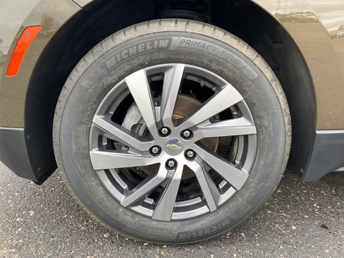 Certified 2024 Chevrolet Equinox LT w/ LPO, Floor Liner Package FWD image 22