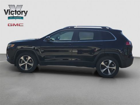 Used 2021 Jeep Cherokee Limited w/ Elite Package image 6