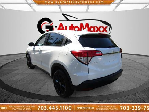 Used 2019 Honda HR-V LX image 7