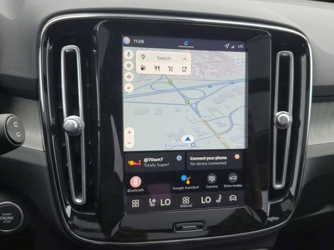 New 2026 Volvo XC40 B5 Plus w/ Protection Package Premier image 18