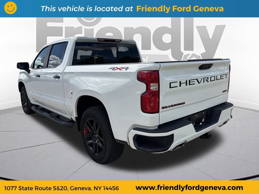 Used 2023 Chevrolet Silverado 1500 RST w/ Redline Edition AWD/4WD image 7
