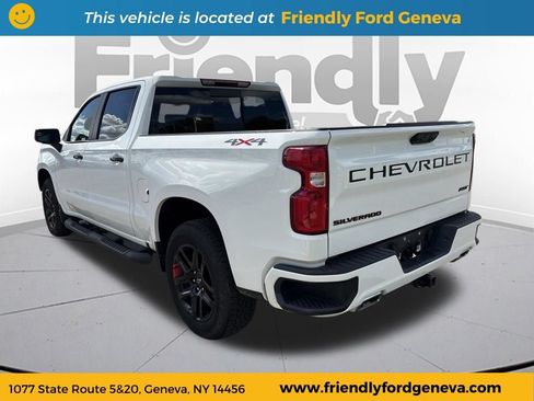 Used 2023 Chevrolet Silverado 1500 RST w/ Redline Edition AWD/4WD image 7