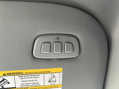 Used 2025 Ford F350 Lariat image 25