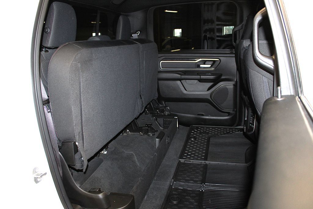 Certified 2022 RAM 1500 Big Horn AWD/4WD image 37