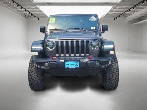 Used 2019 Jeep Wrangler Unlimited Rubicon w/ Dual Top Group AWD/4WD image 9