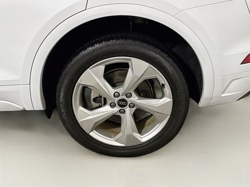 Used 2024 Audi Q5 2.0T Premium Plus AWD/4WD image 26