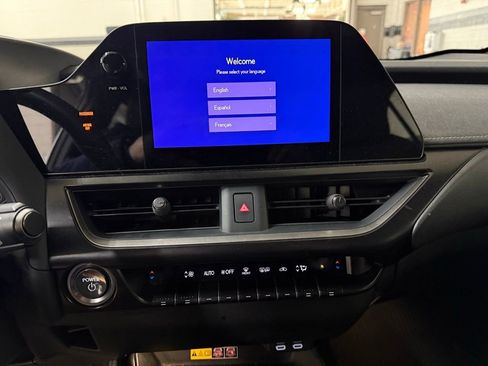 Used 2023 Lexus UX 250h F Sport image 12