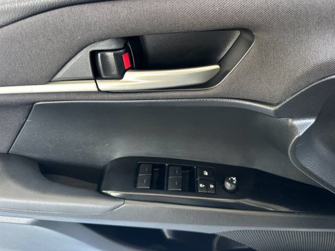 Used 2025 Toyota Camry LE FWD image 10