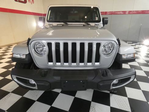 Used 2022 Jeep Wrangler Unlimited Sahara w/ Cold Weather Group image 2