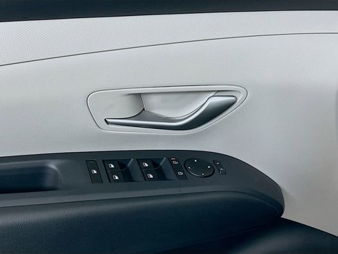 New 2026 Hyundai Tucson SEL image 19