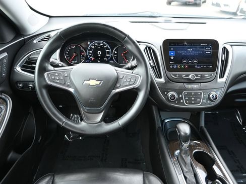 Used 2024 Chevrolet Malibu LT FWD image 18