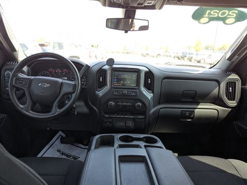 Certified 2021 Chevrolet Silverado 1500 Custom Trail Boss AWD/4WD image 25
