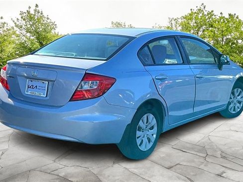 Used 2012 Honda Civic LX image 2