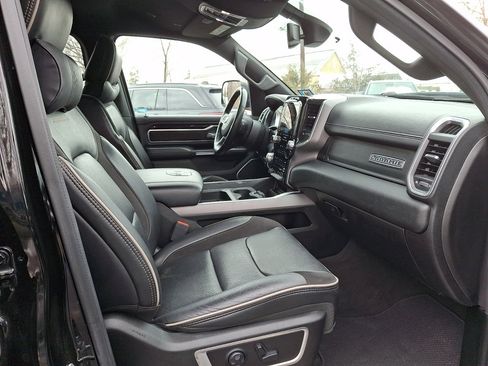 Used 2020 RAM 1500 Laramie image 9