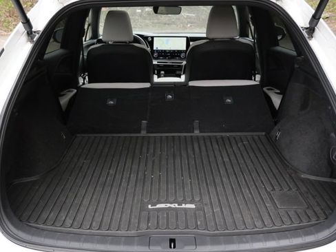 Used 2023 Lexus RX 350 Premium w/ Accessory Package AWD/4WD image 31