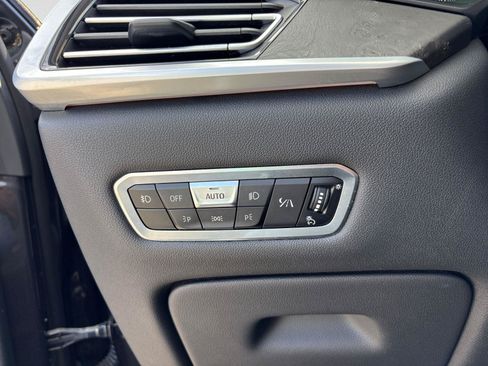 Used 2020 BMW X7 xDrive40i w/ Executive Package AWD/4WD image 29