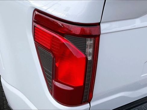 Used 2025 Ford F150 STX w/ Equipment Group 200A image 28