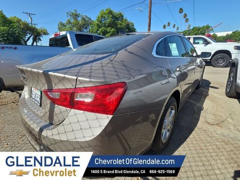 Used 2023 Chevrolet Malibu LS FWD image 5