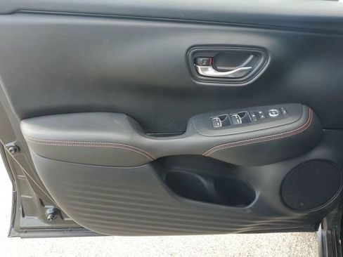 Used 2024 Nissan Altima 2.5 SV FWD image 18