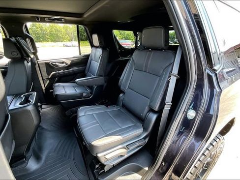 Used 2023 Chevrolet Tahoe RST w/ Sport Performance Package AWD/4WD image 22