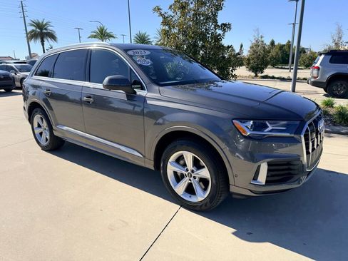 Used 2023 Audi Q7 Premium Plus image 4
