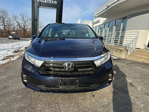 Used 2023 Honda Odyssey EX-L image 3