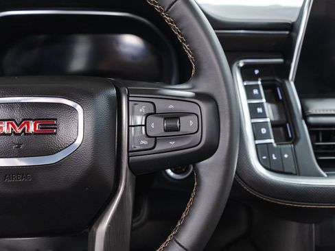 Used 2024 GMC Yukon AT4 w/ AT4 Premium Package AWD/4WD image 11