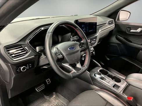 Used 2024 Ford Escape ST-Line w/ Tech Pack #1 AWD/4WD image 16