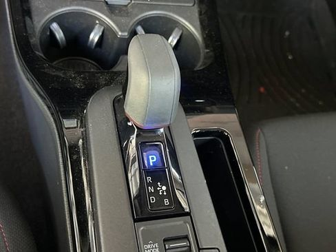 Used 2026 Toyota Prius Plug-In Hybrid FWD image 21