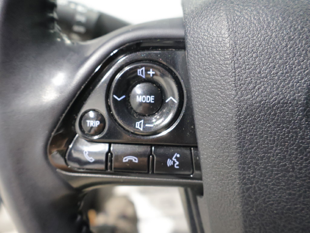 Used 2021 Toyota Prius Limited FWD image 32