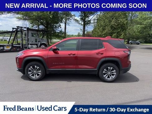 Used 2026 Chevrolet Equinox LT w/ Safety and Technology Package AWD/4WD image 4