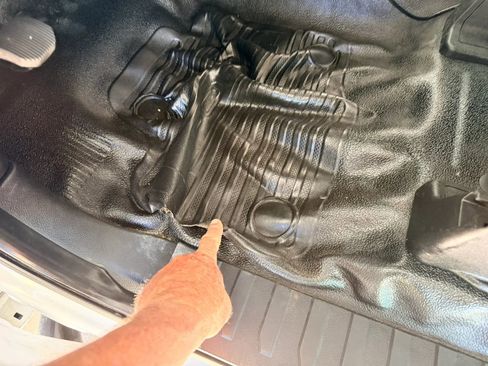 Used 2019 Ford F550 2WD Regular Cab Super Duty image 14