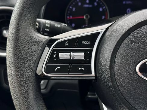 Used 2020 Kia Forte LXS FWD image 11