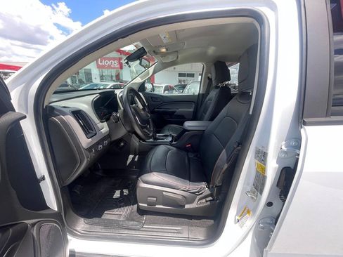 Used 2020 Chevrolet Colorado W/T w/ WT Convenience Package AWD/4WD image 5
