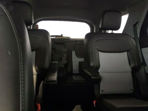 Used 2023 Ford Explorer XLT w/ Equipment Group 202A AWD/4WD image 30