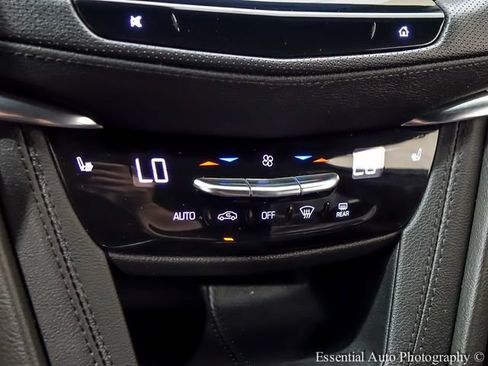 Certified 2022 Cadillac XT5 Luxury w/ LPO, Floor Liner Package FWD image 16