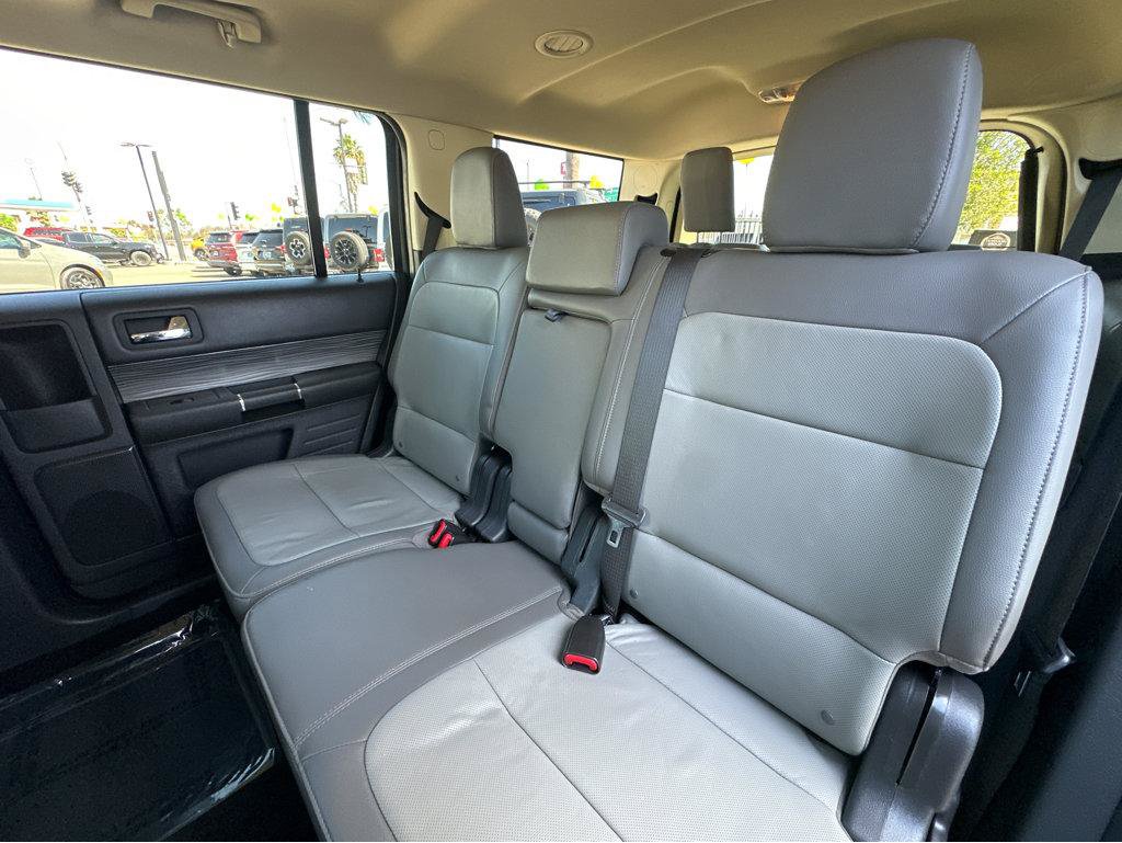 Used 2019 Ford Flex SEL w/ Equipment Group 202A FWD image 9